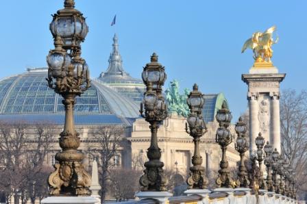 Le_Grand_Palais_depuis_le_pont_Alexandre_III__Paris